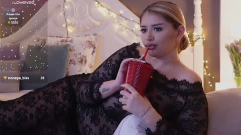 Amberseyes online show from 01/17/25, 07:08