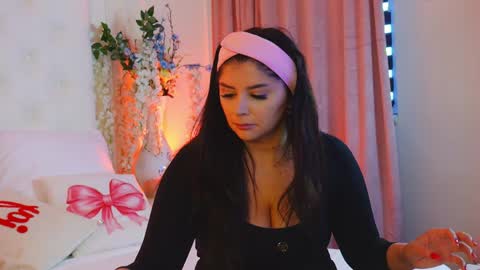 Snapshot of amberseyes chatting on 05/04/26, 05:14 Amberseyes online show from 05/04/26, 05:14