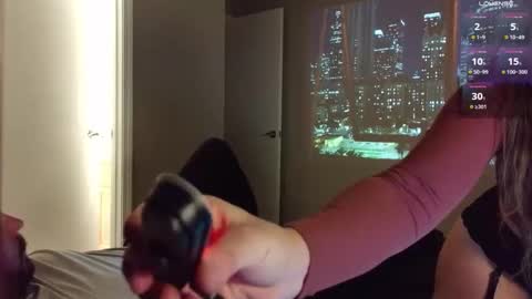 Snapshot of amberskye411 chatting on 11/22/25, 11:15 amberskye411 online show from 11/22/25, 11:15