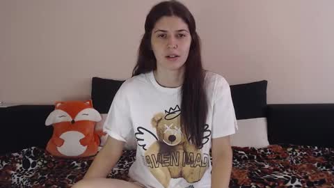 Amber online show from 09/25/25, 06:17