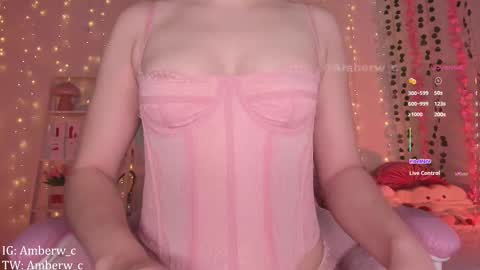 Snapshot of amberw_c chatting on 09/12/25, 02:33 IG - TW Amberw c online show from 09/12/25, 02:33