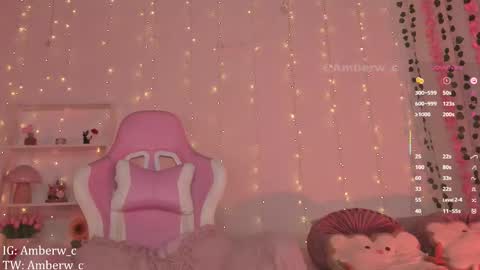 Snapshot of amberw_c chatting on 11/30/25, 09:52 IG - TW Amberw c online show from 11/30/25, 09:52