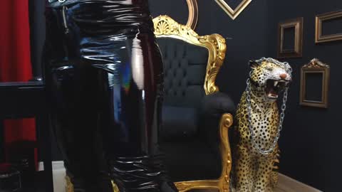 Snapshot of amberxsmithx chatting on 01/12/25, 08:57 AMBER online show from 01/12/25, 08:57