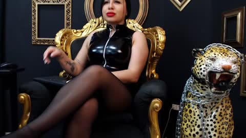 Snapshot of amberxsmithx chatting on 02/06/25, 05:46 AMBER online show from 02/06/25, 05:46