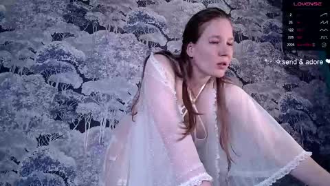  25 WEEK Princess  Linnea  online show from 04/23/26, 12:29