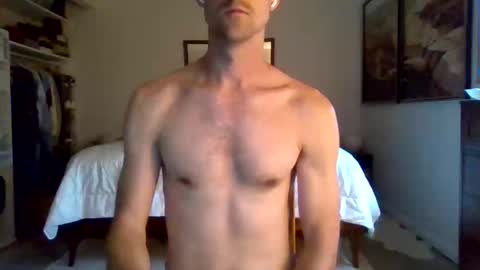 Snapshot of amcam90 chatting on 05/01/26, 04:44 Flimsy Barracuda online show from 05/01/26, 04:44