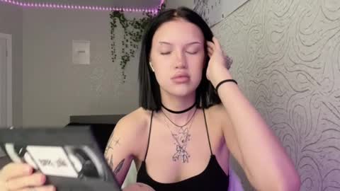 Alica online show from 12/14/25, 11:15