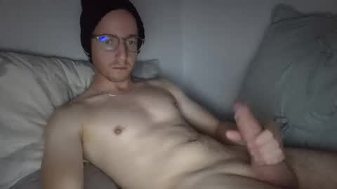 Amekatt online show from 04/18/26, 07:34