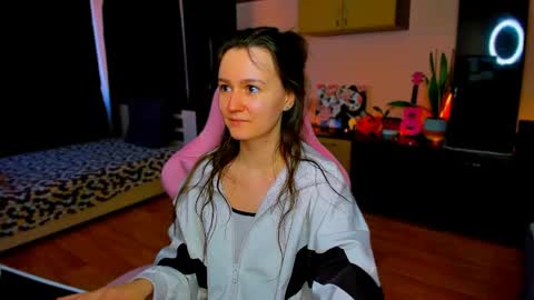 Eileen online show from 05/26/26, 04:03