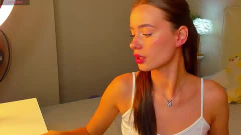 Snapshot of ameli_povilainn chatting on 09/09/25, 10:26 Ameli online show from 09/09/25, 10:26