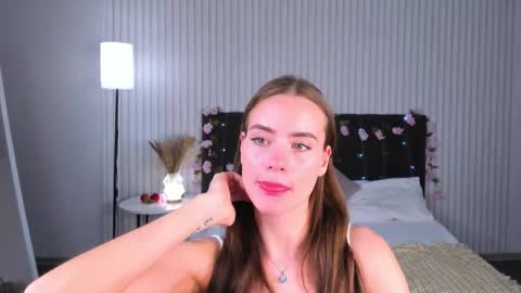 Snapshot of ameli_povilainn chatting on 09/30/25, 10:20 Ameli online show from 09/30/25, 10:20