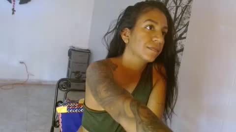 Snapshot of amelia_2023 chatting on 04/08/26, 02:17 amelia online show from 04/08/26, 02:17