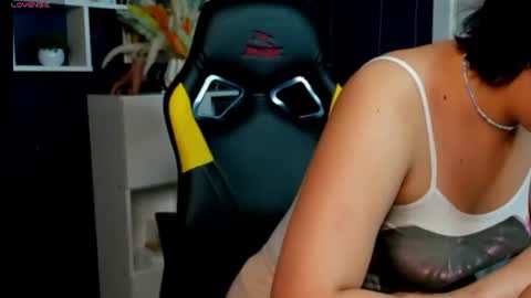 Snapshot of amelia__goth chatting on 06/27/26, 11:15 amelia__goth online show from 06/27/26, 11:15