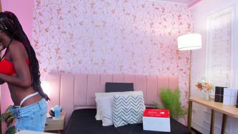 Amelia Adams online show from 01/29/25, 07:11