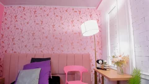 Amelia Adams online show from 10/12/25, 12:15