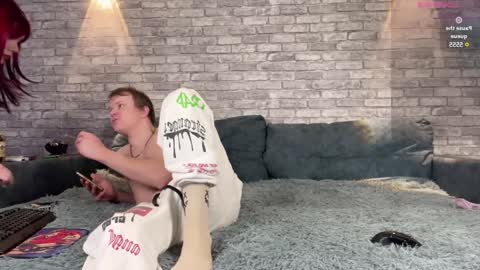 Amelia Aley  online show from 01/26/25, 08:02