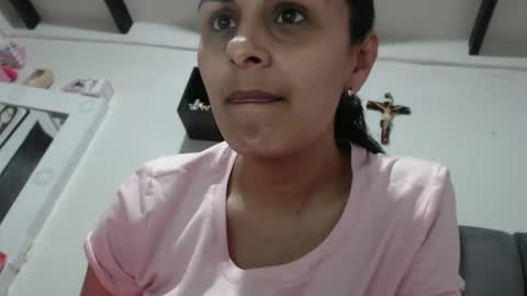 amelia online show from 11/17/25, 04:29