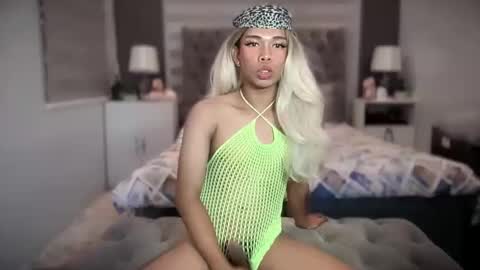 Snapshot of amelia_jones69x chatting on 02/23/26, 10:07 Amelia online show from 02/23/26, 10:07