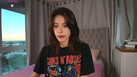 Snapshot of amelia_mee chatting on 06/06/26, 07:51 amelia_mee online show from 06/06/26, 07:51
