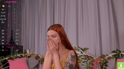 Anna online show from 10/21/25, 02:34