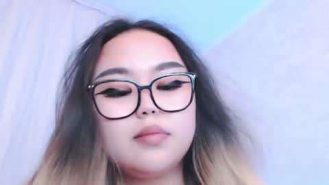 Snapshot of amelia_sunlight chatting on 06/29/26, 03:56 Amelia online show from 06/29/26, 03:56