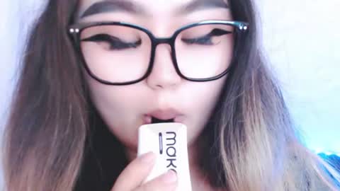 Snapshot of amelia_sunlight chatting on 07/29/26, 05:22 Amelia online show from 07/29/26, 05:22