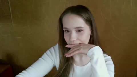Amelia  online show from 05/11/26, 02:45