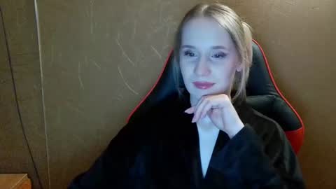 Snapshot of ameliaa333 chatting on 07/01/26, 07:02 Amelia online show from 07/01/26, 07:02
