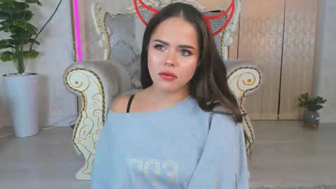 Amelia Nick online show from 09/21/25, 05:25