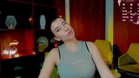 ameliaa_sweet online show from 04/17/26, 11:24
