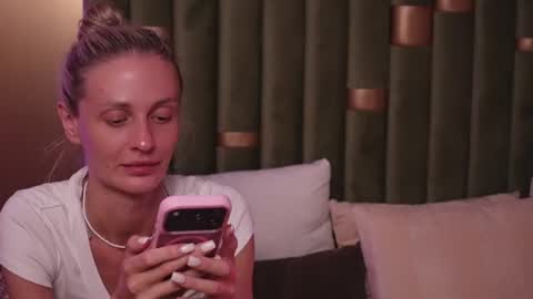 Amelia online show from 07/14/26, 08:14