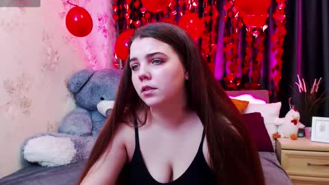 Snapshot of ameliabailey chatting on 02/16/26, 08:38 Alisa online show from 02/16/26, 08:38