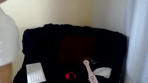 Amalia Castro online show from 12/15/25, 05:06