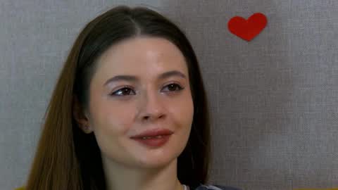 Amelia online show from 02/15/25, 08:43