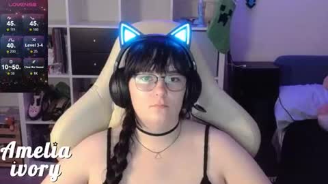Snapshot of ameliaivory chatting on 07/23/26, 01:58 ameliaivory online show from 07/23/26, 01:58