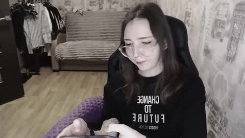 Snapshot of ameliakamishiro chatting on 02/12/25, 06:51 Amelia online show from 02/12/25, 06:51