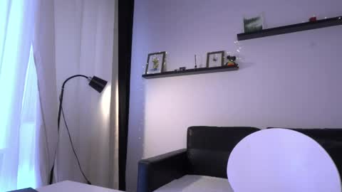 Amelia   online show from 06/02/26, 02:30