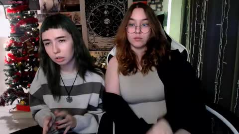 Amelia online show from 01/18/26, 12:42