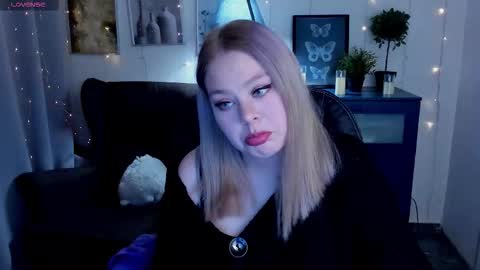 Amelia online show from 03/26/26, 08:58