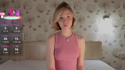 Snapshot of ameliamurrr chatting on 10/10/25, 07:29 Emmy online show from 10/10/25, 07:29