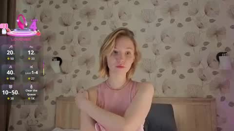 Snapshot of ameliamurrr chatting on 10/12/25, 08:35 Emmy online show from 10/12/25, 08:35