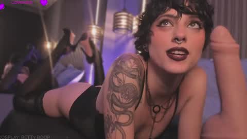 Amelianaughty  online show from 04/17/26, 07:50