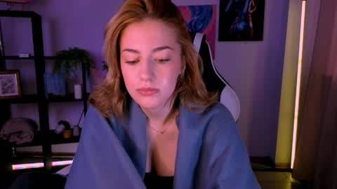 Snapshot of ameliarosaline chatting on 05/19/26, 02:18 ameliarosaline online show from 05/19/26, 02:18