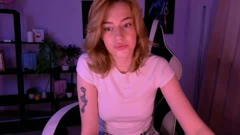 Snapshot of ameliarosaline chatting on 06/04/26, 03:12 ameliarosaline online show from 06/04/26, 03:12