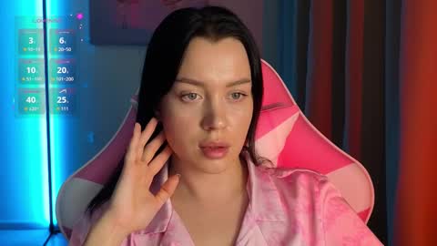 Snapshot of ameliasonk chatting on 11/14/25, 10:18 Amelia Sonk online show from 11/14/25, 10:18