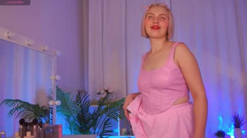  Amelia  online show from 10/16/25, 04:57