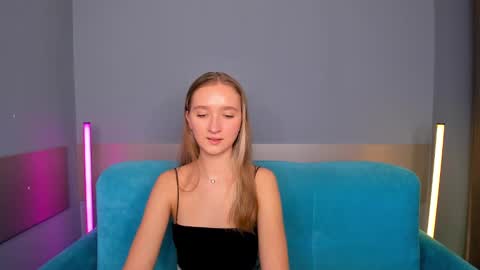 Snapshot of ameliawise chatting on 01/16/25, 01:36 ameliawise online show from 01/16/25, 01:36