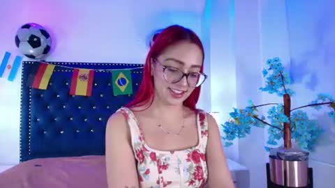 Amelie online show from 07/16/26, 11:05