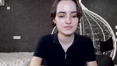 Snapshot of ameliebanshee chatting on 10/14/25, 10:16 ameliebanshee online show from 10/14/25, 10:16