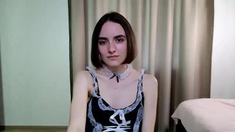 Snapshot of ameliebanshee chatting on 05/21/26, 10:44 ameliebanshee online show from 05/21/26, 10:44